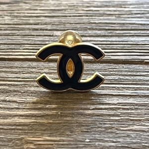 Single Chanel Clip On Earring